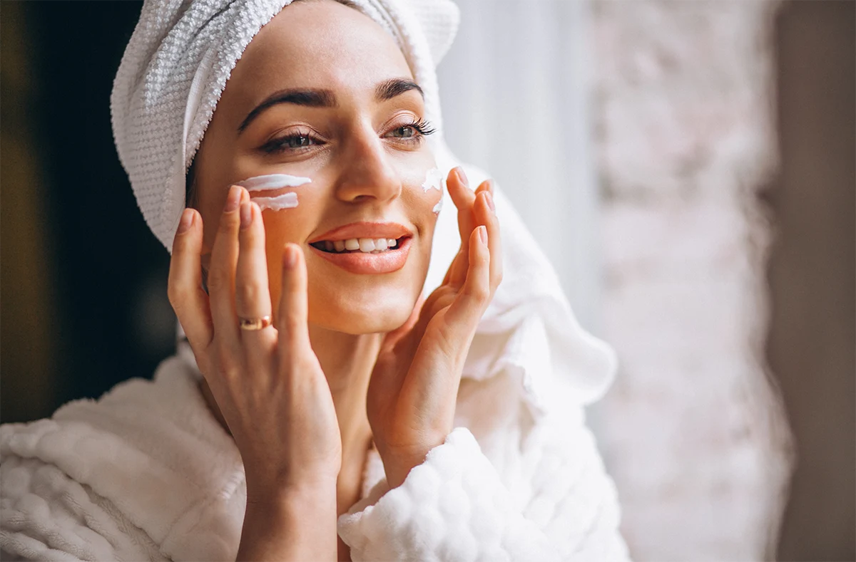 The Winter K-Beauty Trend of “Slugging”: What Is It? Could I Benefit from It?